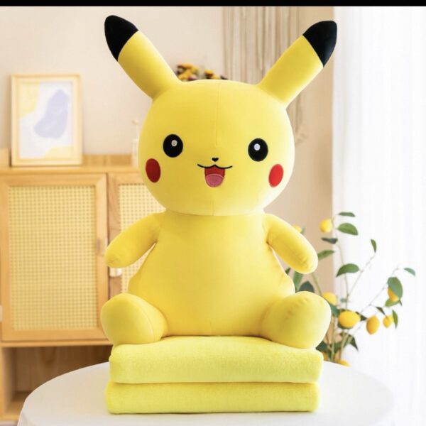 Pikachu con manta 45cm