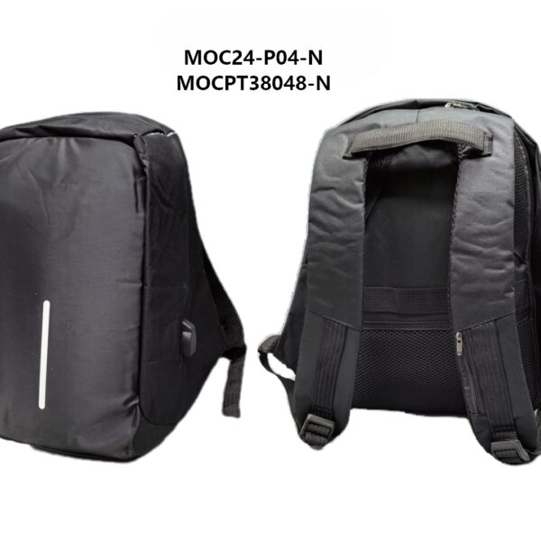 MOCHILA URBANA MOC24-P04-N